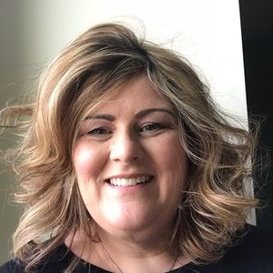 Meet your Posher, Michele